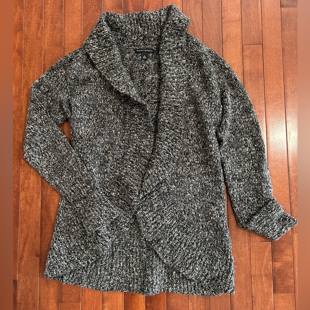 Banana Republic Women's Black and White Marled Cardigan Sweater Size Small